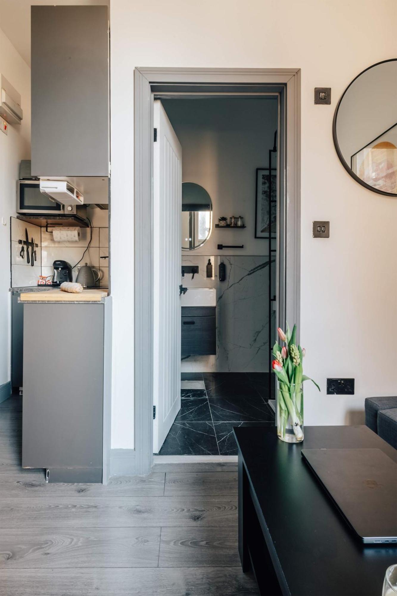 Cosy And Modern Duplex In The Heart Of Earls Court Casa vacanze *